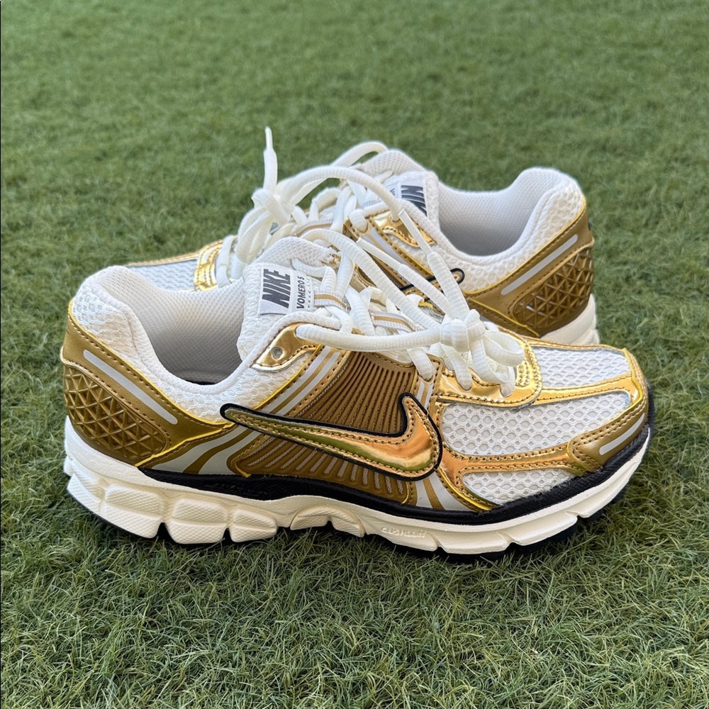 Nike Zoom Vomero 5